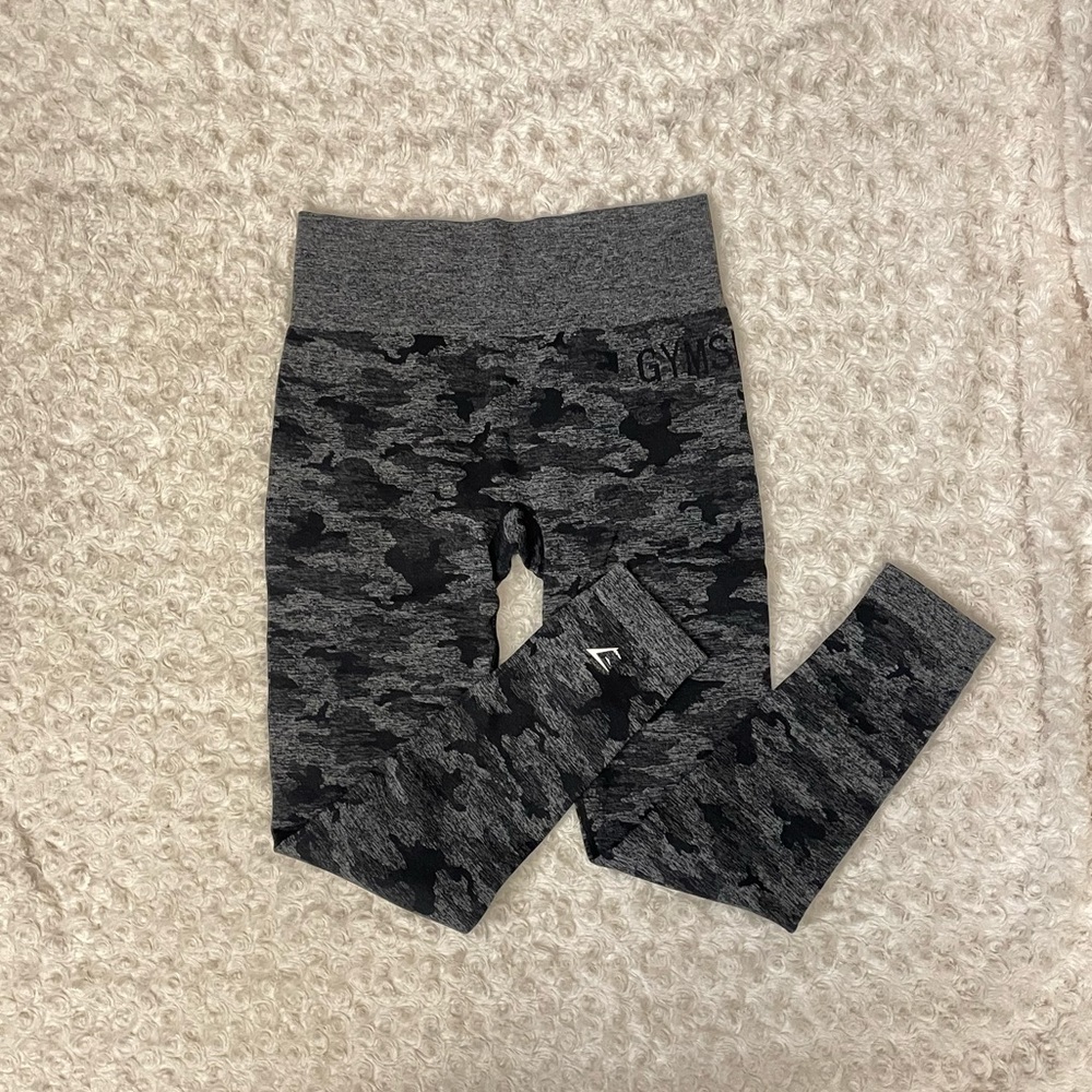 Gymshark Gray Camo Leggings